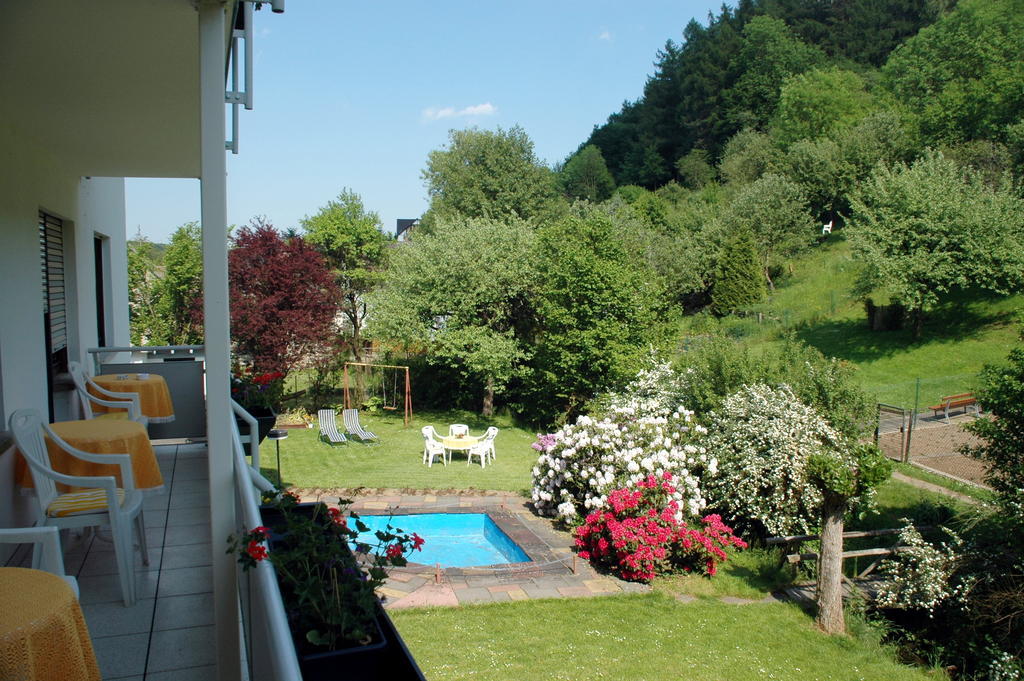 Pension Burk Bad Endbach Zimmer foto